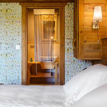 Vinas De Hotel Larrede