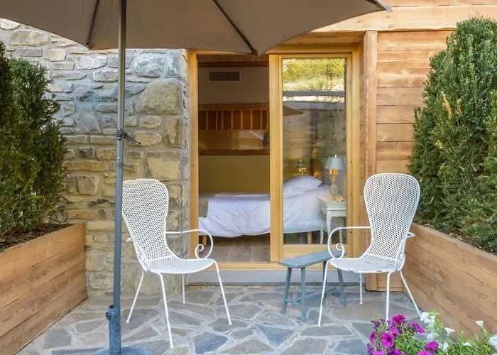 Viñas De Hotel Larrede