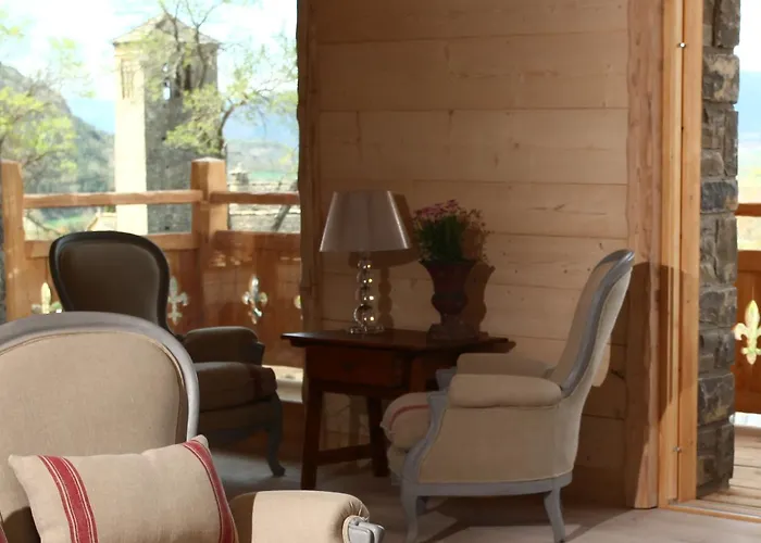 Viñas De Hotel Larrede